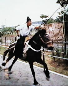 g쎁